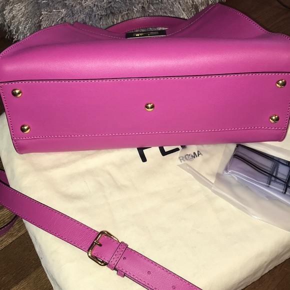 Magenta Fendi peekaboo leather satchel bag - Picture 4 of 8